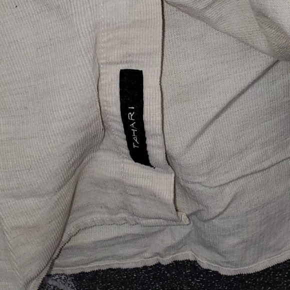 Tahari button up shirt slim fit size M - Picture 4 of 5